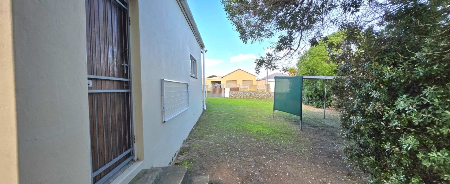 4 Bedroom Property for Sale in Gansbaai Central Western Cape